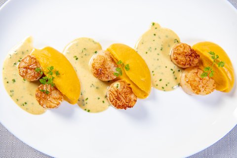 Le Carre: французский ресторан и кондитерская в Замоскворечье