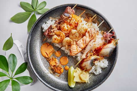 JIS Asian Bistro & Wine: азиатское бистро на Маросейке