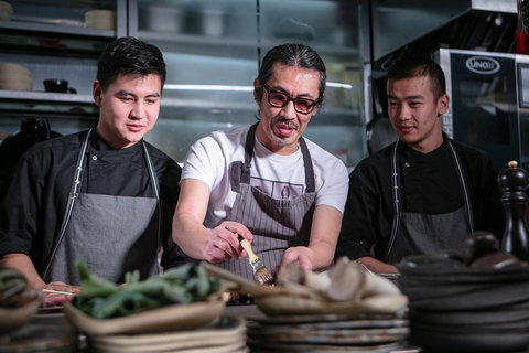 Hachiko: инакая-бар с открытой кухней на Пятницкой