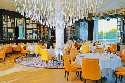 Топ-10 петербургских ресторанов по версии Wheretoeat