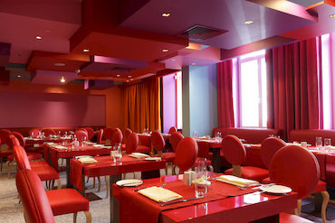 «Аркобалено»: итальянский фьюжн в дизайнерских интерьерах