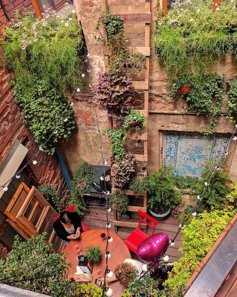 Tawny Bar: португальский бар с едой от Ромы Рэдмана