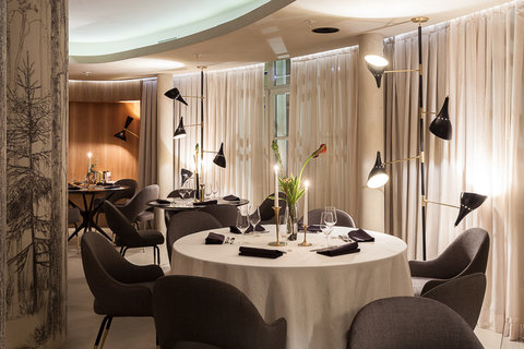 «Морошка для Пушкина»: fine dining за потайной дверью