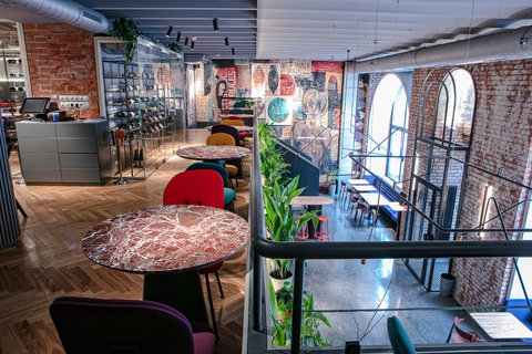 Tyler The Bar: винно-пивной гастробар в Китай-городе