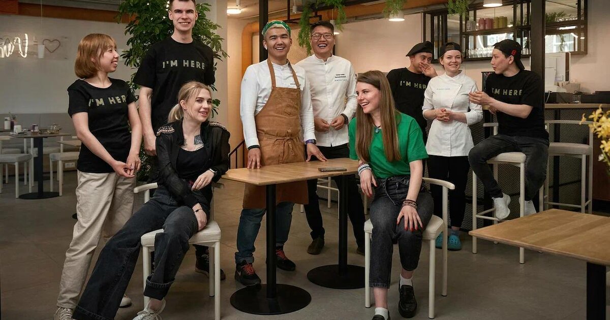 Банковский переулок 2 москва. Bingsu банковский переулок. Рестоклаб Москва. Команда кафе. БИНСУ кафе.