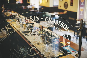 «Маннекен пис»: бельгийское кафе с дюжиной сортов разливного пива