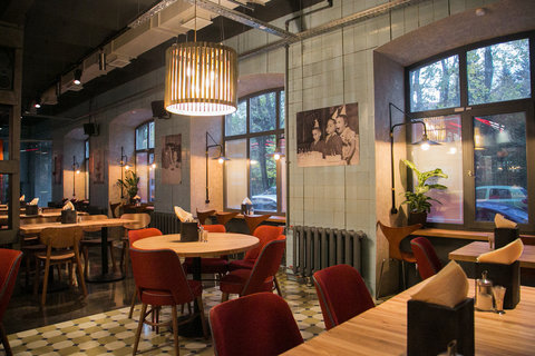 Дикman’s Deli: американо-еврейская закусочная на Петроградской