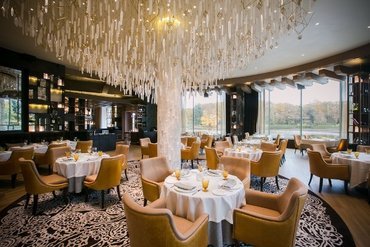 Il Lago dei Cigni: ресторанный гигант на Крестовском