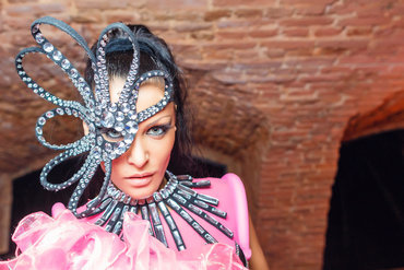 14 февраля в Paradise Cafe