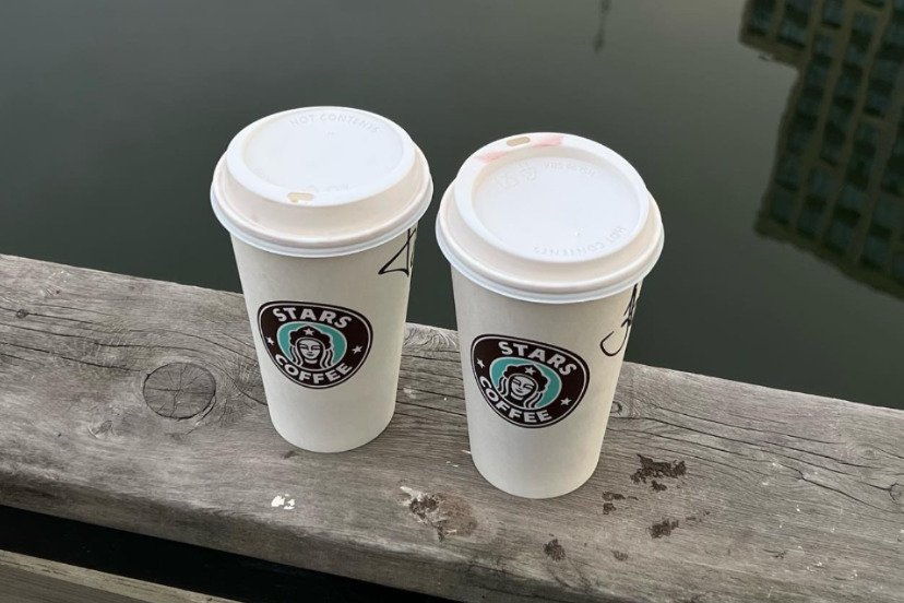 «Наш ребрендинг не похож на «Вкусно — и точка». Нам досталась только мебель и договоры аренды»: Как Starbucks стал Stars Coffee за месяц?