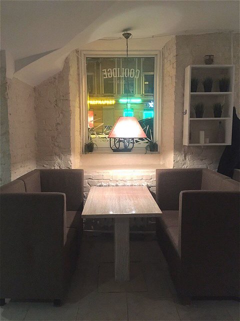 Coolidge Bar: кафе-бар по соседству от журфака СПбГУ
