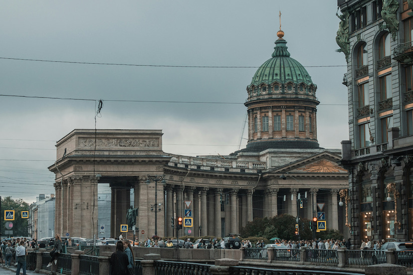 Кофейни и трапезные при храмах Петербурга: где выпить кофе и поесть