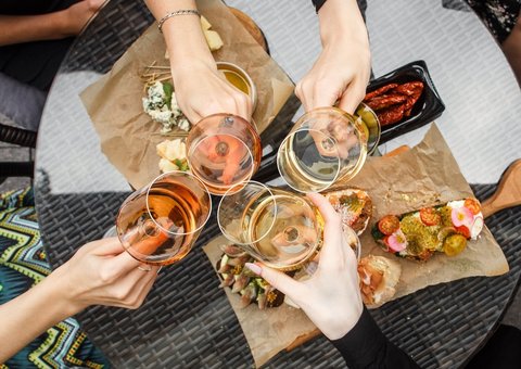 В Петербурге идут Недели крымских вин