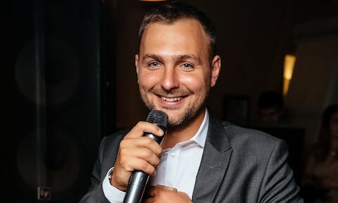 Максим Кораблев-Дайсон: «На шкале «самореализация – семья» начинаю смещаться ближе к семье»