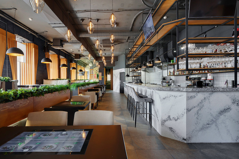 «Игристые»: ресторан с сенсорными экранами в каждом столе