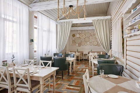 Аутентичная русская кухня в суздальском ресторане «Русское подворье»