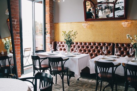 Petit Pierre Cafe: уголок Франции на Пречистенской набережной