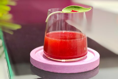 Metropoliten Gourmet: безалкогольные дистилляты в Хамовниках