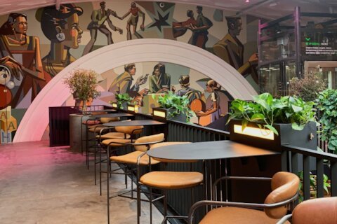 Balagan: фуд-холл на Петроградке