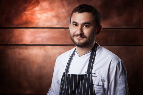 «Медь»: буржуазный мясной ресторан