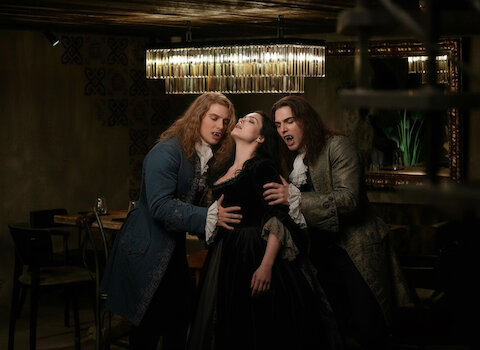 Атмосфера Хэллоуина: куда отправиться современным вампирам