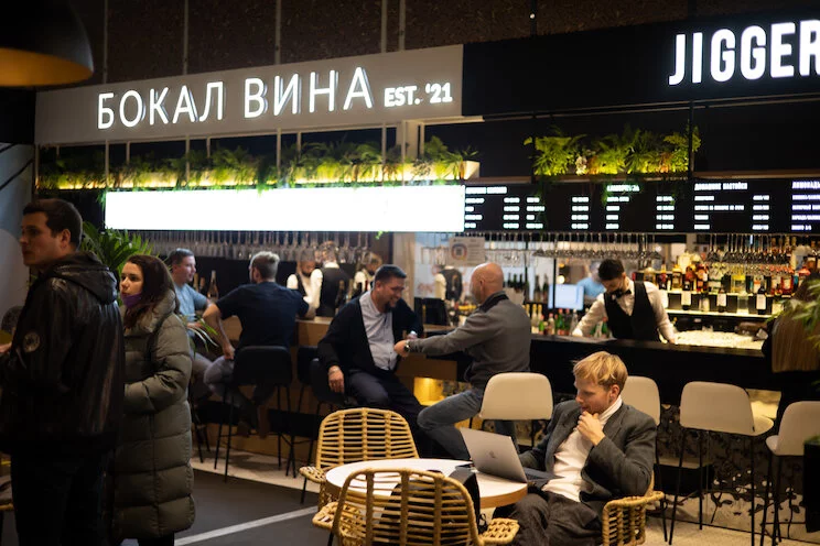 Корнеры «Бокал вина» и Jigger 