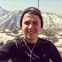 Устинов Евгений