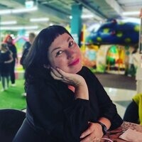 Юлия Комарова