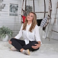 Михайлова Аня
