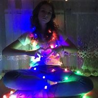 Александра Львова