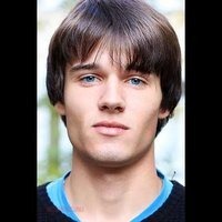 Андрей Ленадов