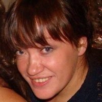 Яна Романова