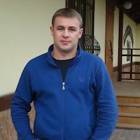 Илья Искандеров