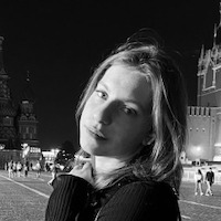 Шмигирилова Соня