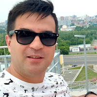 Dmitrii R.
