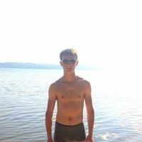 Александр Суханов