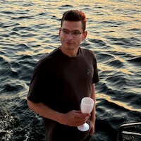 Владимир Шаповалов