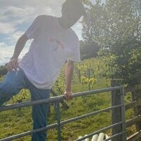 Игорь Ларин
