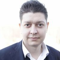 Олег Смекалов