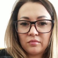 Надя