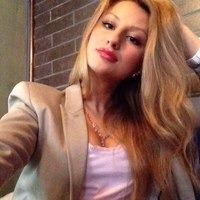 Яна Вульф