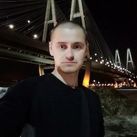 Максим Золотов