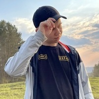 Попов Артём
