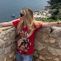 ю. сенцова