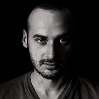 Давид Акиамов