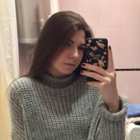 Анна Максимова