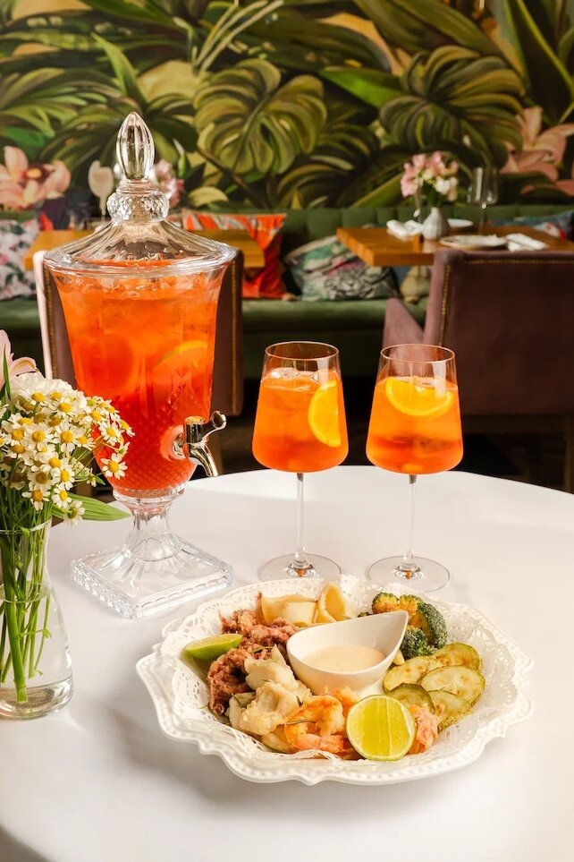 ресторан «Пошаблим?», Большой кубок Aperol Spritz и Фритто Мисто за 3990₽
