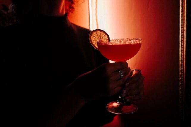 кальянная «Cocos Lounge Bar», Уютный лаунж-бар для свидания с девушкой