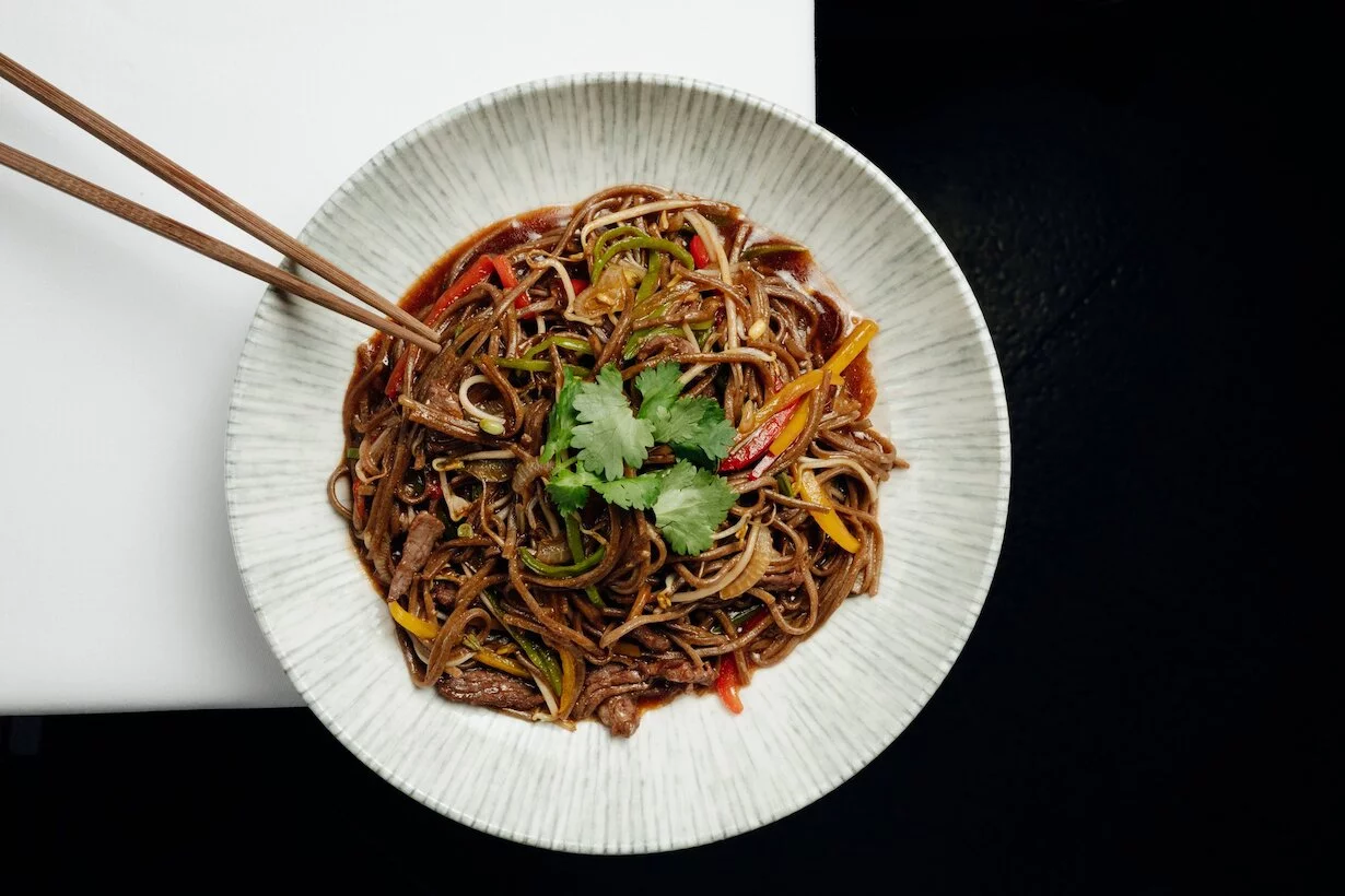 Фестиваль лапши в Mr. Lee