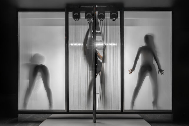 клуб «Эроммерсивный бар «Тени»», Новогодние корпоративы